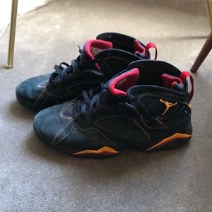 JORDAN basketball sneakers size 13